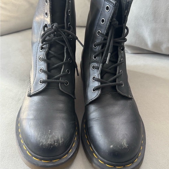Dr. Martens Black Leather Footwear - Picture 5 of 8